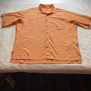 Mountain Hardwear Orange Short Sleeve Button Down Shirt